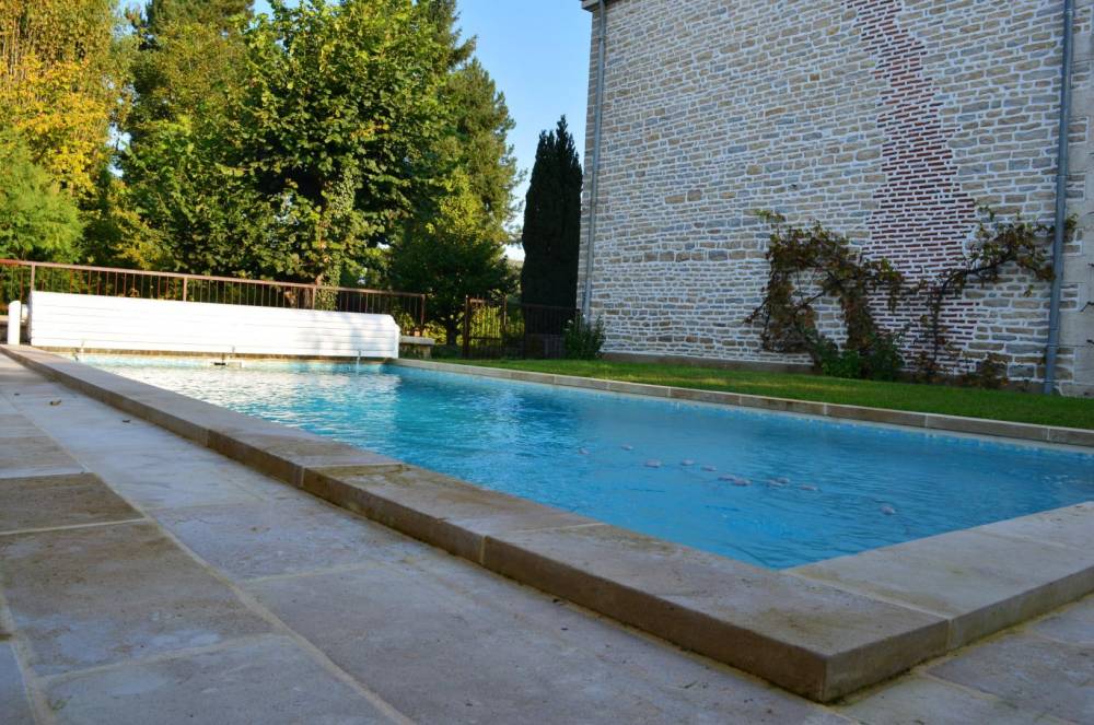 Construction de piscines en Côte-d'Or (31)